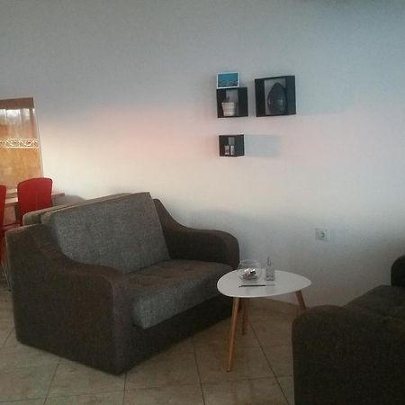 Apartments Tara Ulcinj Ngoại thất bức ảnh
