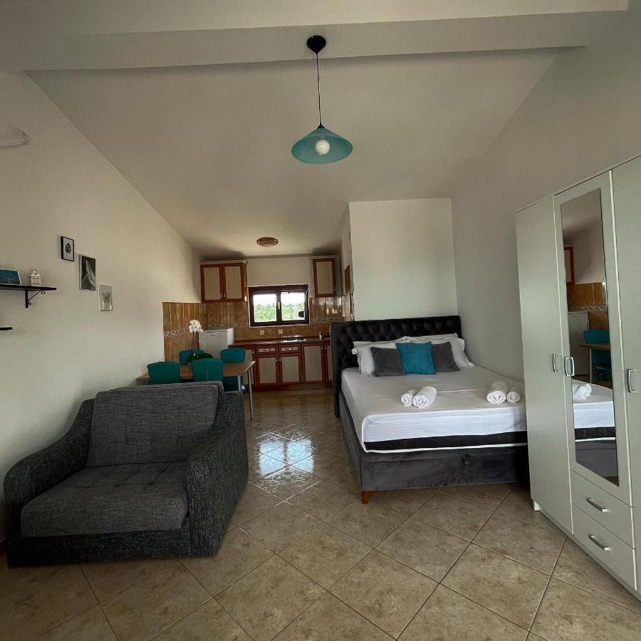 Apartments Tara Ulcinj Ngoại thất bức ảnh