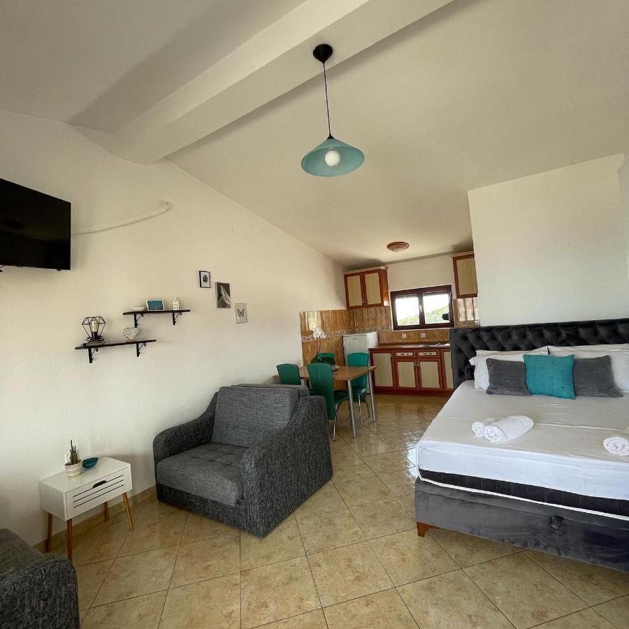 Apartments Tara Ulcinj Ngoại thất bức ảnh