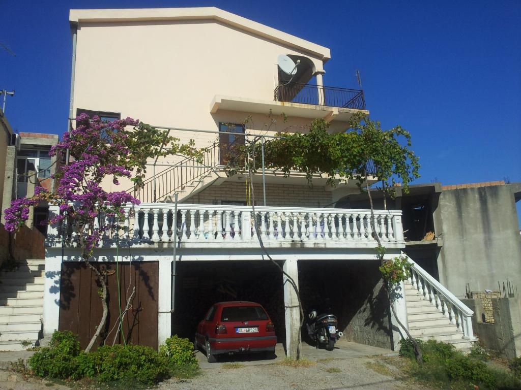 Apartments Tara Ulcinj Ngoại thất bức ảnh