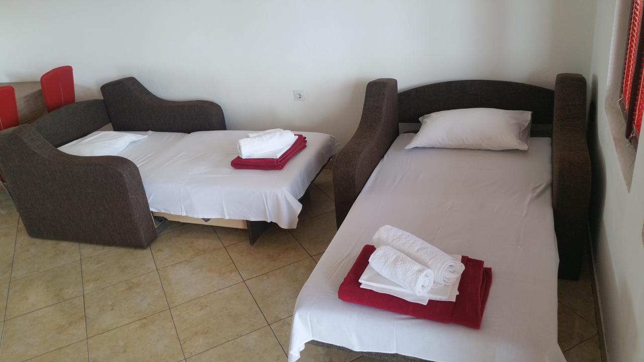Apartments Tara Ulcinj Ngoại thất bức ảnh